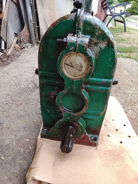 derékszög hajtómű