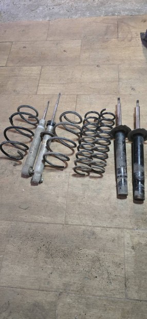 e39 25d sedán komplett lengéscsillapitó