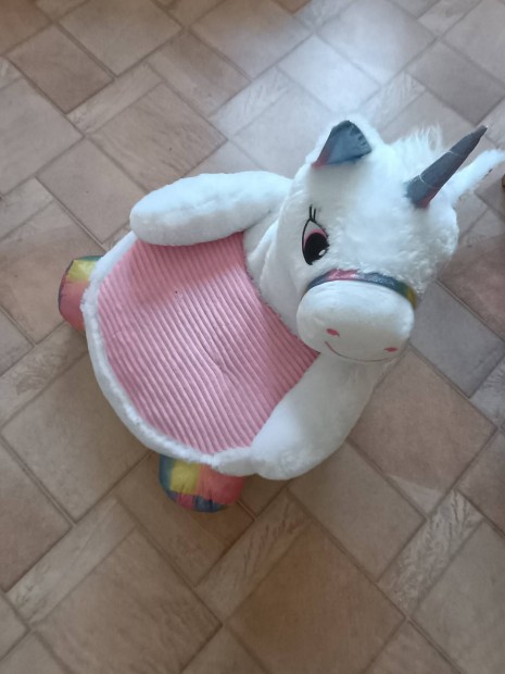 egyszarv fotel