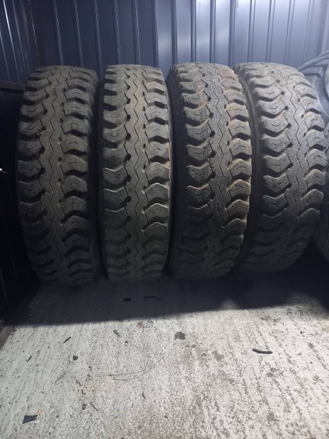 eladó 315/80r22.5 gumi kamion gumi
