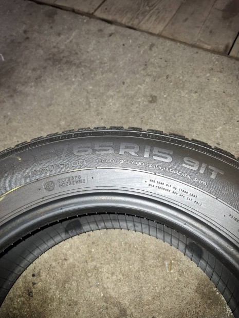 elad 4 db nokian tligumi 195/65 r15 mretben