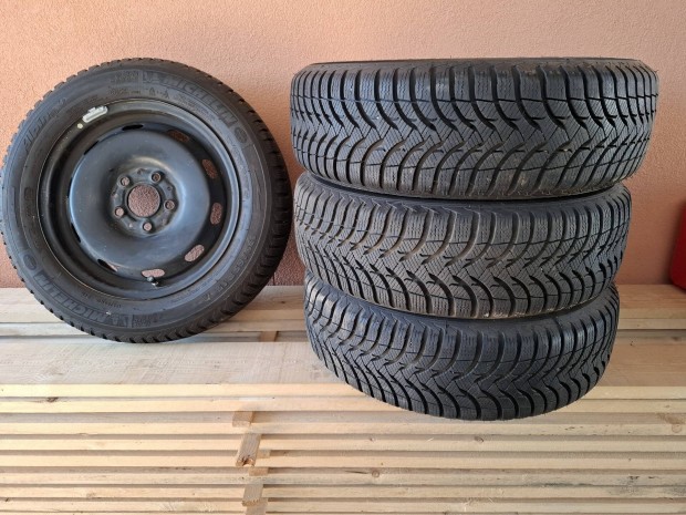 elad 4db j llapot mishlen tli gumi 