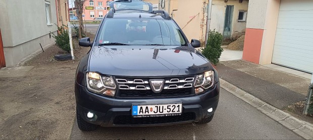 elad� Duster 2320 Ft 100 km 