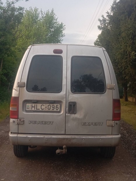 eladó Peugeot expert friss műszaki