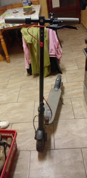 elad aovo pro elektromos roler