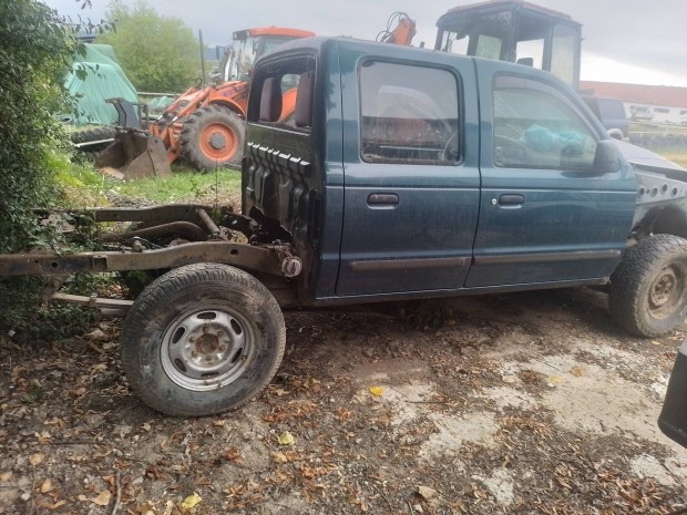 elado bontott ford ranger 2.5td
