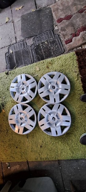 elad egyedi renault R15 dsztrcsa szett.
