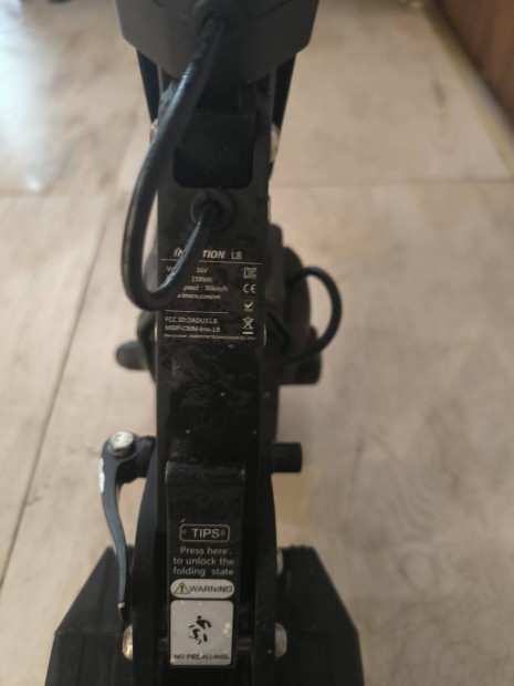 elad elektromos roller 