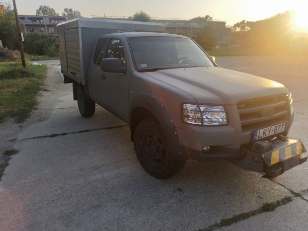 elado ford ranger 2.5tdci