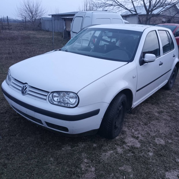 elado golf 4 1.9tdi alkatreszek