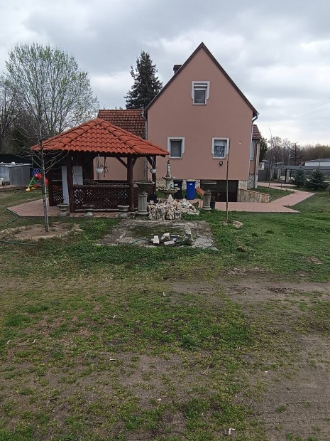 eladó ház Ballószögön