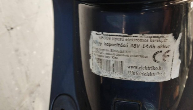 eladó képen látható alfa centarui 48v 14ah elektromos kerékpár. hibas