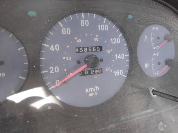elad kia k2500 motor vlt D4BH 