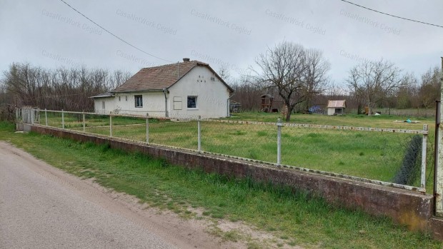 eladó lakóház Nyársapát