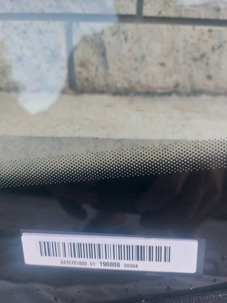 eladó mercedes w247 gyári szélvédö 
