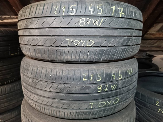 eladó nyári 215/45 R17 Toyo és Barum