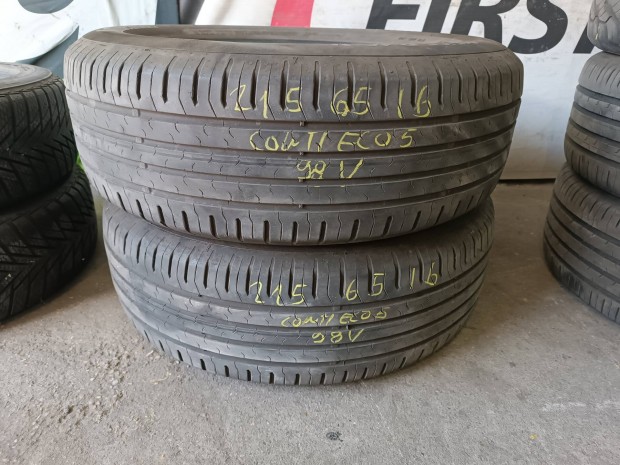 eladó nyári 215/65 R16 gumi pár Continental
