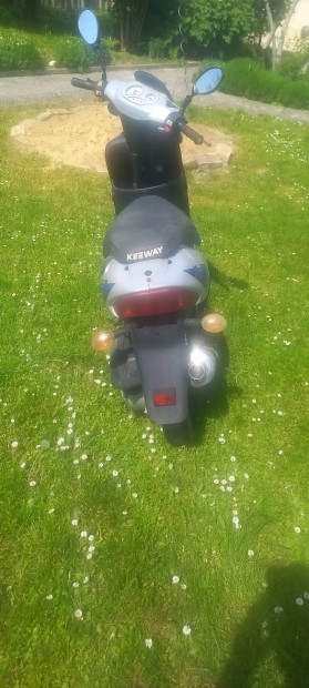 elado robogo hi�nyos