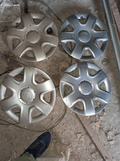 elad skoda diszetrcsa 15 coll 