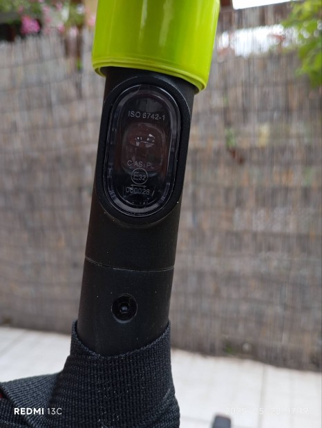 eladó xiamo scooter 4 roller