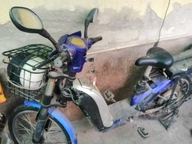 elektromos ker�kp�r j� aksival vastagkereku 