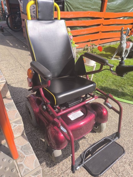 elektromos rokkant kocsi, kerekesszk 