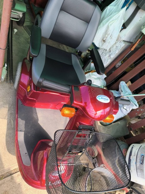 elektromos rokkant kocsi moped 