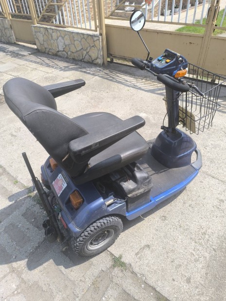 elektromos rokkant kocsi moped 