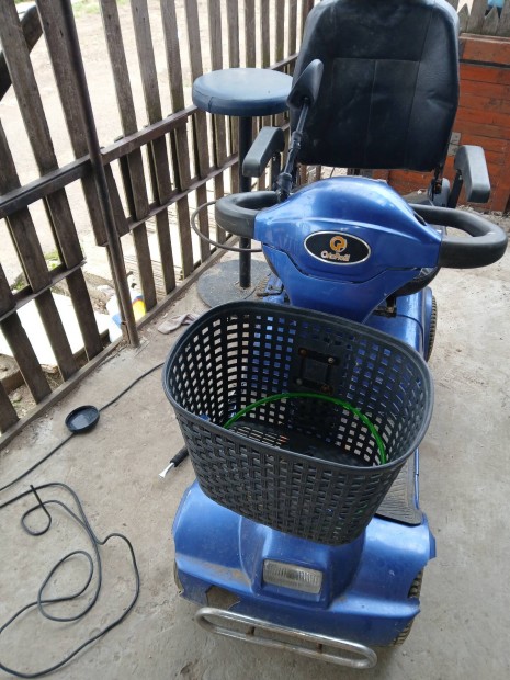 elektromos rokkantkocsi moped