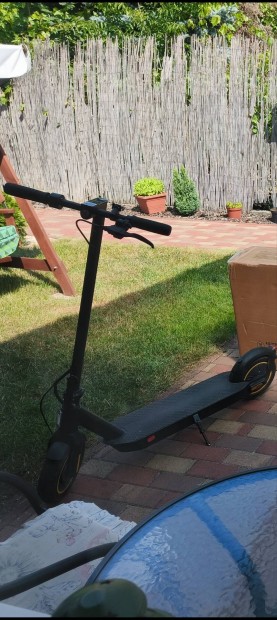 elektromos roller 350 watt