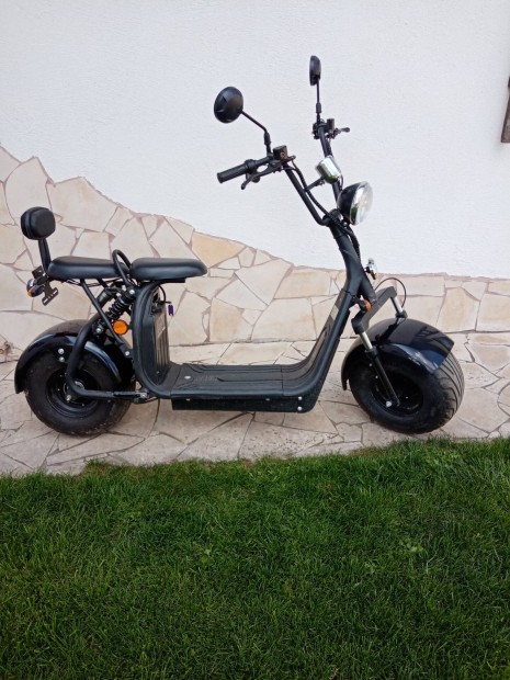 elektromos roller 