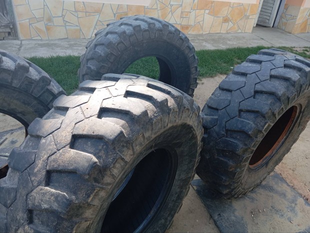 erdészeti pótkocsi gumik R20 IFA Ural unimog