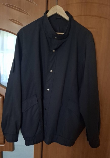 férfi tavaszi/őszi dzseki.(L/XL)