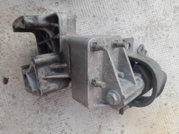 fiat 1.2 16v motor tartó bak csonkal eladó