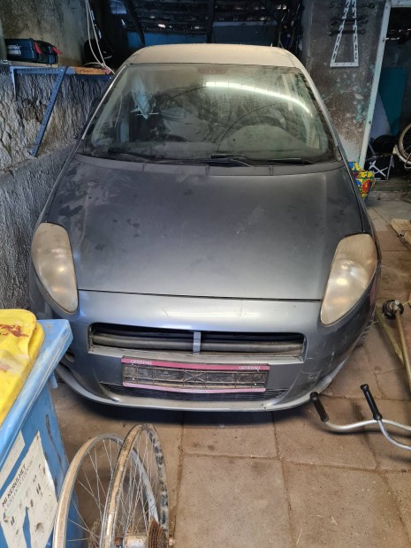 fiat grande punto alkatrszek