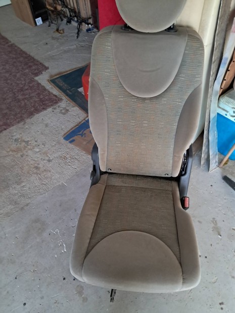 fiat scudo hátsó ülés.