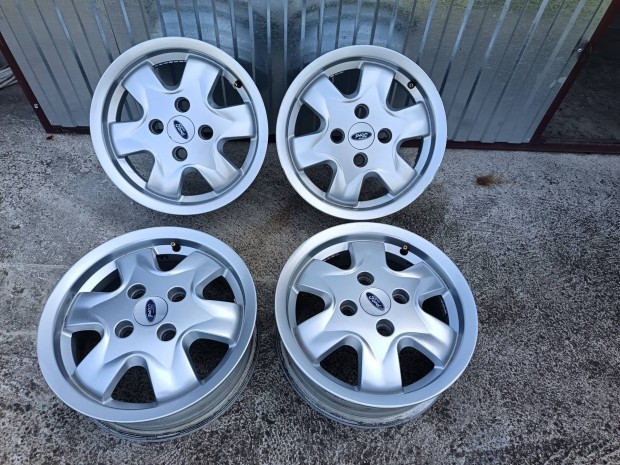ford 4x108 14 col alufelni szett