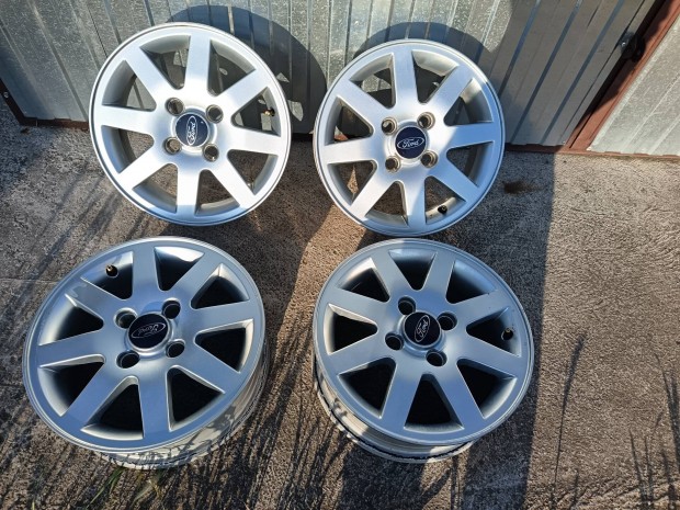 ford 4x108 14 col alufelni szett