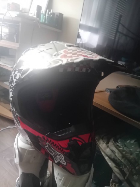 fox motoros sisak m-es méret