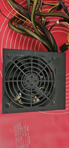 fps 650w tápegység