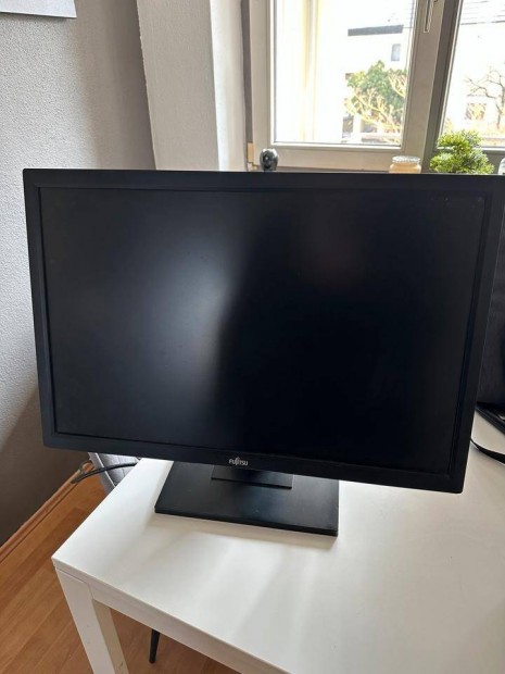 fujitsu e22w monitor