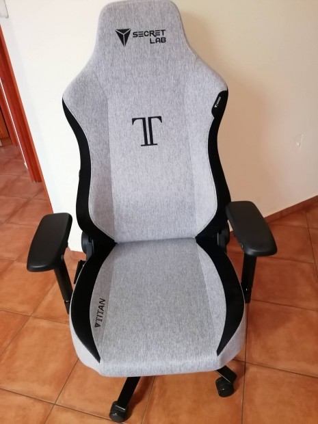 gamer szk Secretlab Titan