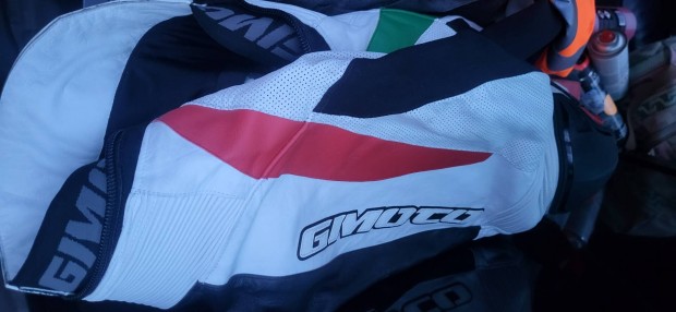 gimoto motoros bornadrag 