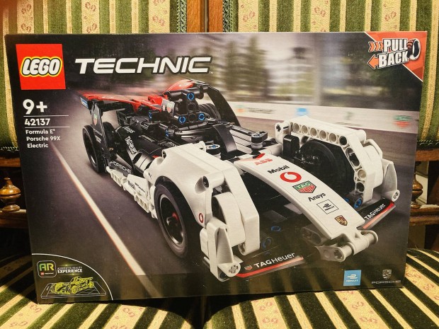 go 42137 j Bp. E Porsche Technic