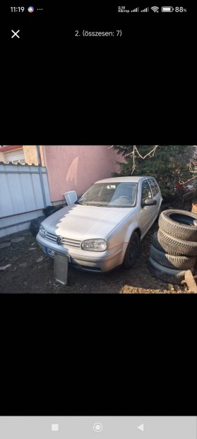 golf 4 csomagtér ajtó és első sárvédő ív/Egerben