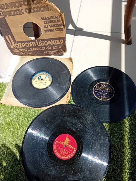 gramofon lemezek egyben eladk