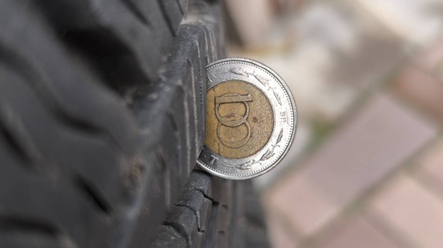 gumiabroncs felnivel