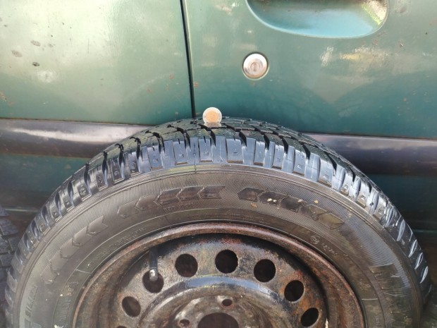 gummi garnit�ra elad�