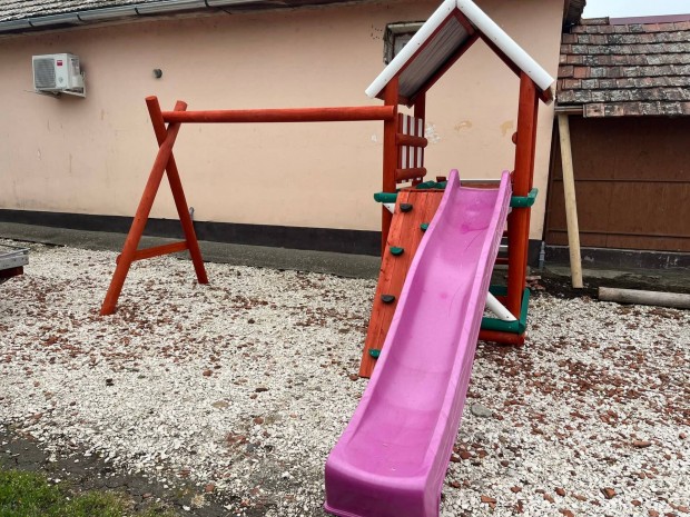 gyerek játszótér játszó torony
