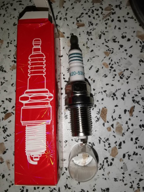 gyujtogyertya elad�